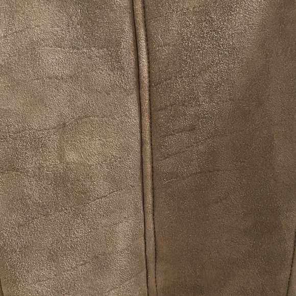 Wrap London women's 100% lamb skin jacket with 100% shearling interior. - Picture 9 of 15